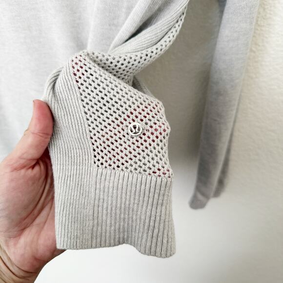 [Lululemon] Heathered Vapor Gray Well Being Sweater Cashmere Blend Sz Small S 4 - Picture 11 of 12